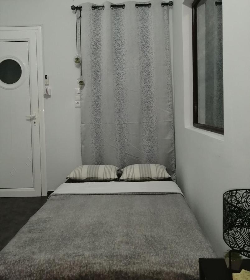 Comfortbnb -Sabbia Calda apts Perissa  Esterno foto